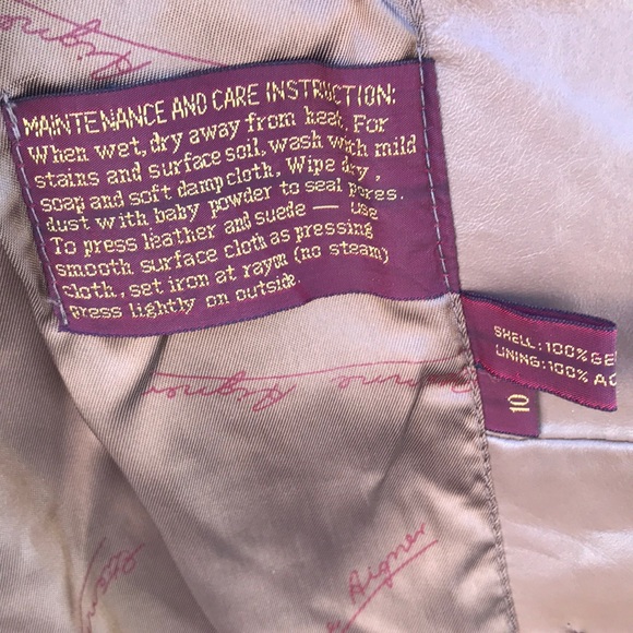 Etienne Aigner women’s leather jacket size 10 but fits more like a size 6 - Picture 4 of 6